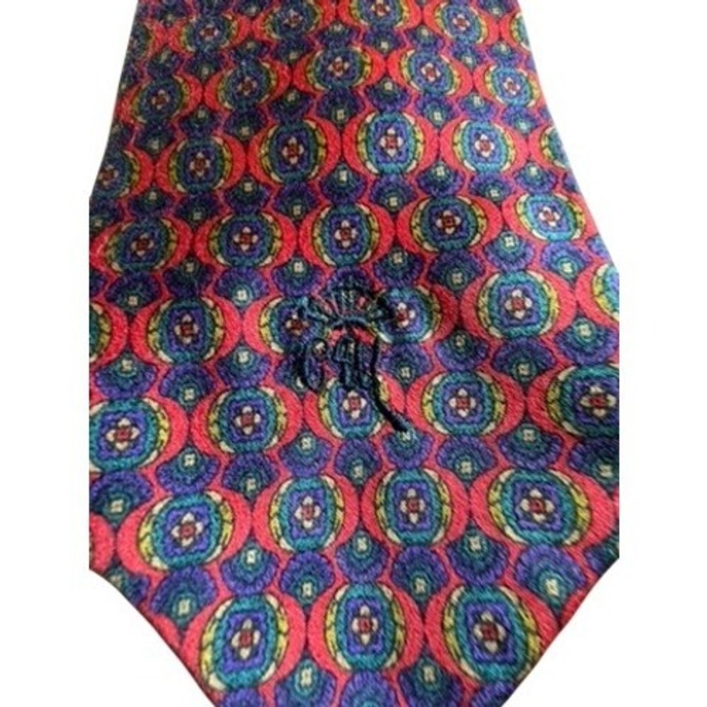 "Countess Mara" for L Strauss‎ Silk Tie Red Blue Geo Medallion VTG Necktie USA